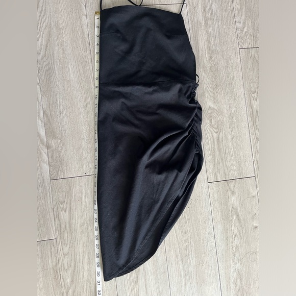 Lioness The Vivien Dress - Picture 9 of 10